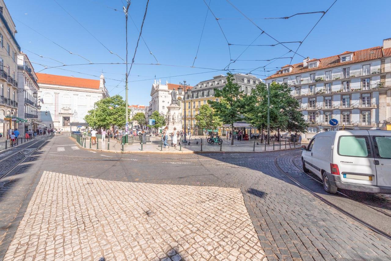 Happy At Chiado Hotel Lisbon Luaran gambar