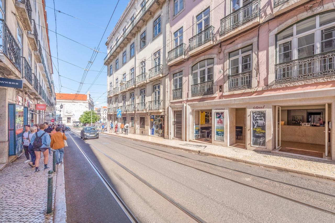 Happy At Chiado Hotel Lisbon Luaran gambar